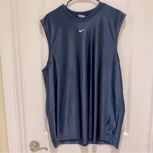 Mens Nike 1/4 Sleeve Basketball Top/Shirt